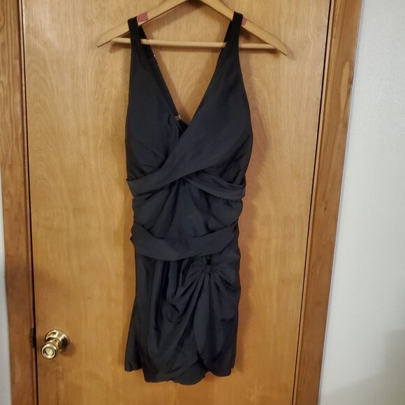 Blooming Jelly Swim Dress One Piece Tummy Control Modest Criss Cross Black XXL - Picture 5 of 7